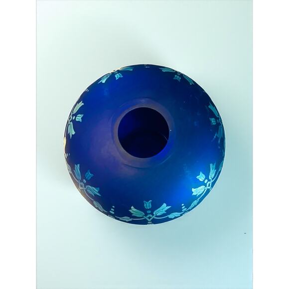 Fenton Favrene Satin Sunflower Vase-Limited Edition-Blue Art Glass-Etched-Cobalt - Picture 5 of 7